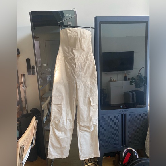 NWT Zara Strapless Wide Leg Cargo Jumpsuit in Off-White - Picture 11 of 16
